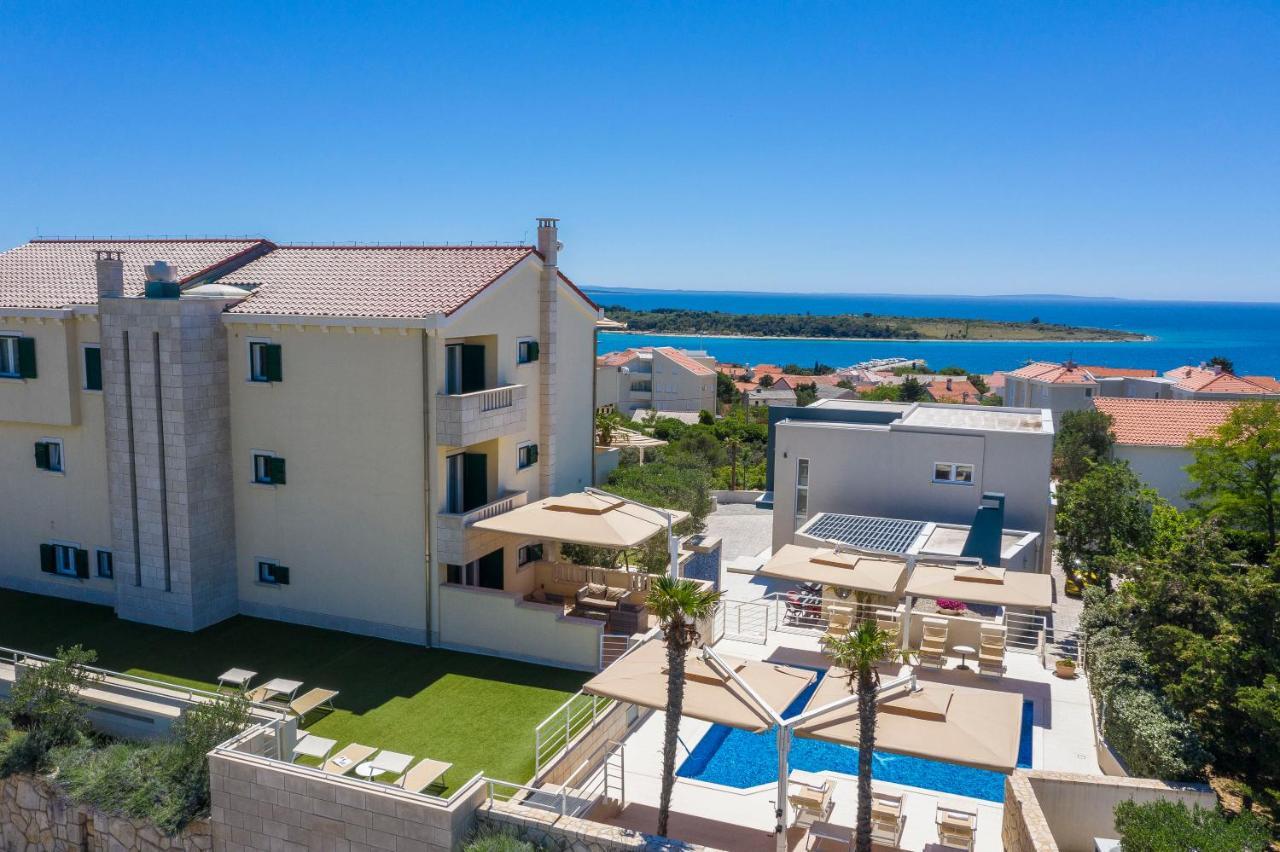 Pool Terrace Sea View Sarkic Apartman Novalja Kültér fotó