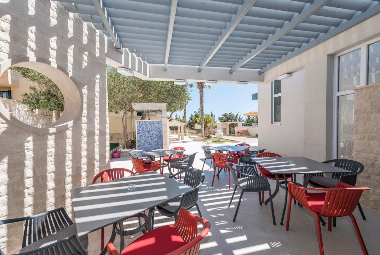 Pool Terrace Sea View Sarkic Apartman Novalja Kültér fotó