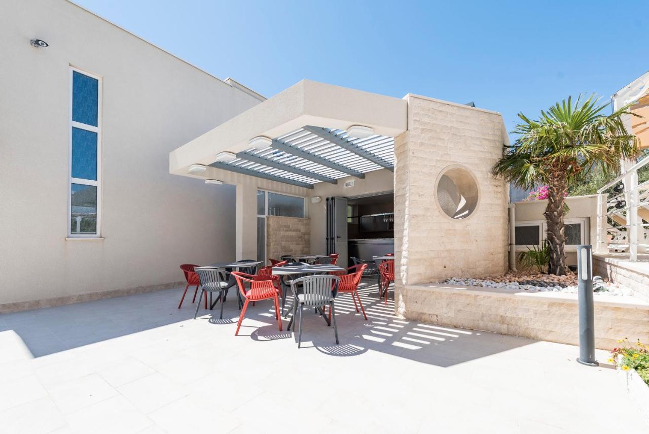 Pool Terrace Sea View Sarkic Apartman Novalja Kültér fotó