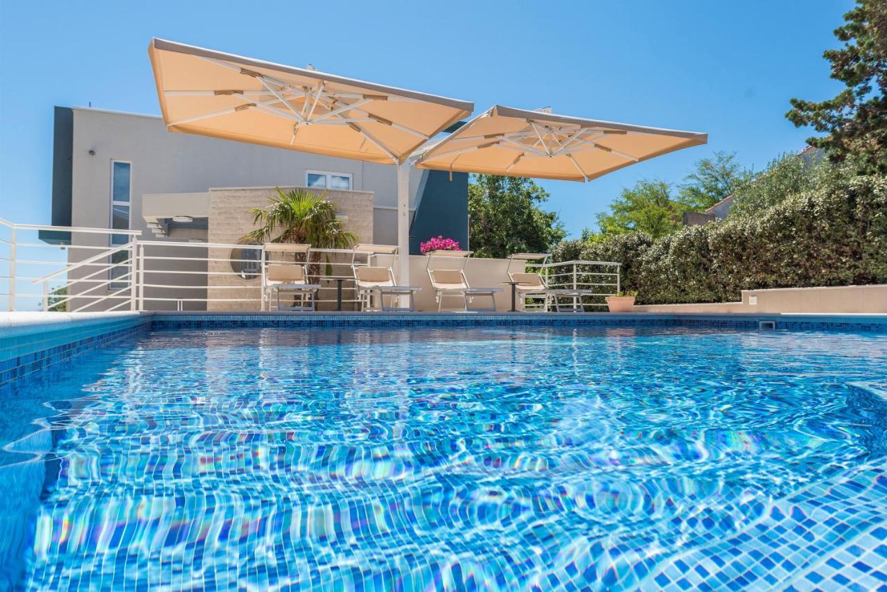 Pool Terrace Sea View Sarkic Apartman Novalja Kültér fotó