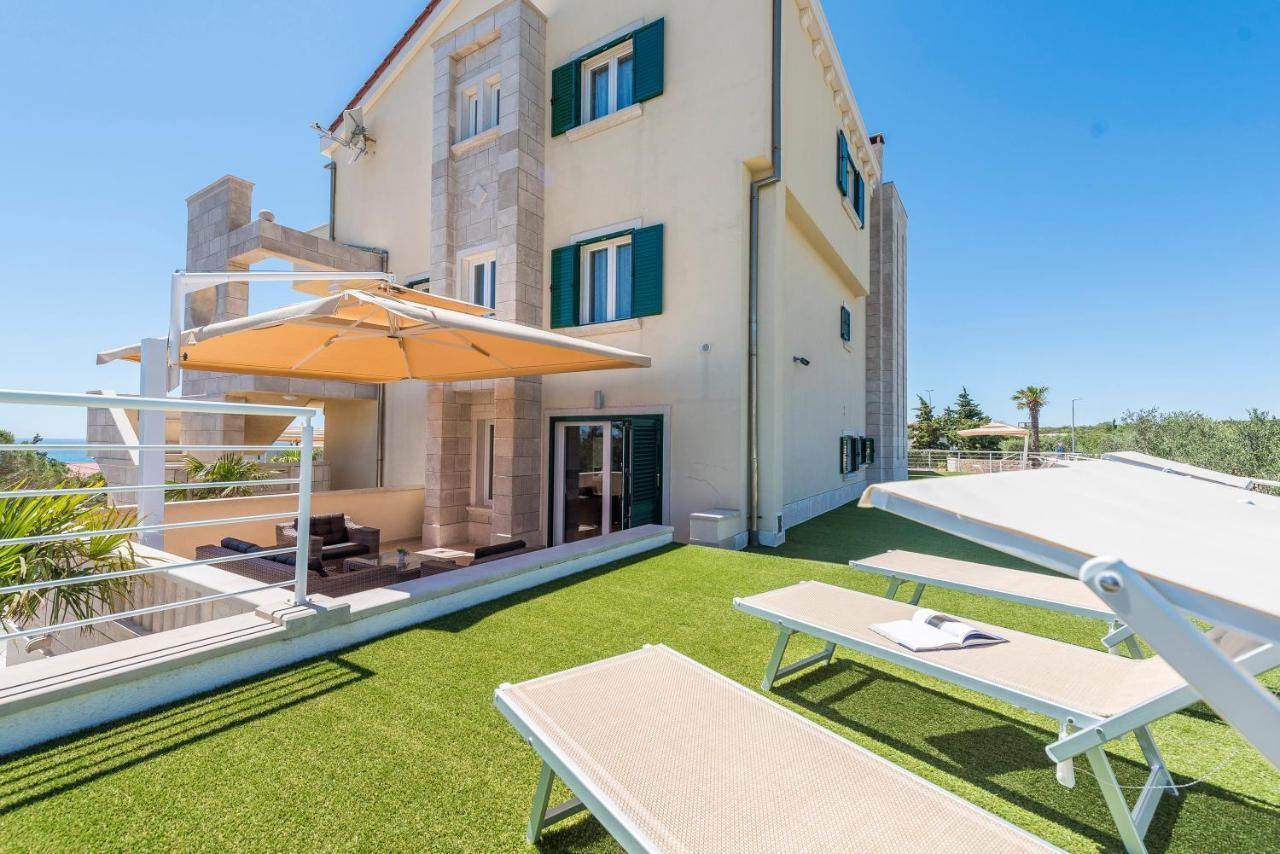 Pool Terrace Sea View Sarkic Apartman Novalja Kültér fotó
